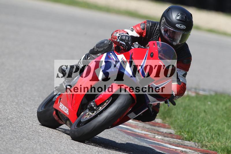 Archiv-2025/11 29.04.2025 PROMAX ADR/Gruppe gruen/ohne